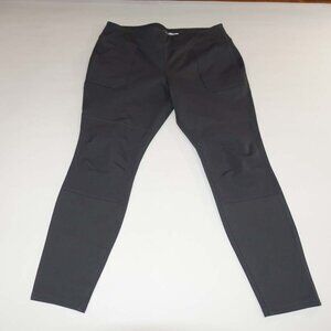 Carhartt Women’s Utility Pants – XL (16-18)
Color: Gray | New with Tags